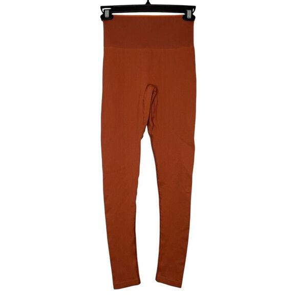 |EUC| OUTDOOR VOICES Seamless Rib 7/8 Leggings - Picture 2 of 7